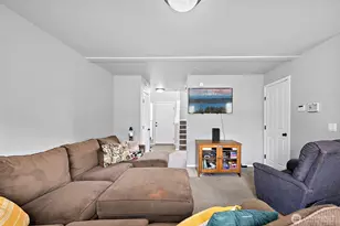 5901 111th St Ct E Ct E, Puyallup, WA 98373 - Photo 4