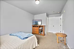 5901 111th St Ct E Ct E, Puyallup, WA 98373 - Photo 10