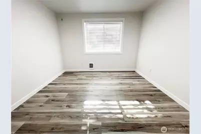 901 Sunset Boulevard NE #D113, Renton, WA 98056 - Photo 12