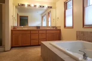 25115 SE 133rd Way, Issaquah, WA 98027 - Photo 18