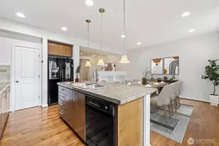 15720 Manor Way, Lynnwood, WA 98087 - Photo 6