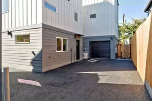 6920 A Flora Ave S, Seattle, WA 98108 - Photo 32