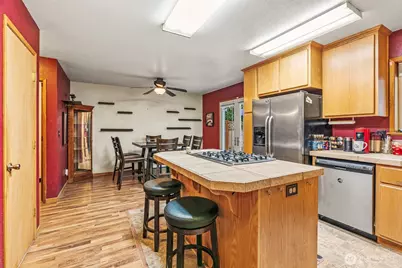 800 Harris Street, Kelso, WA 98626 - Photo 8