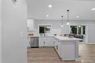 10211 SE 237th St, Kent, WA 98031 - Photo 6