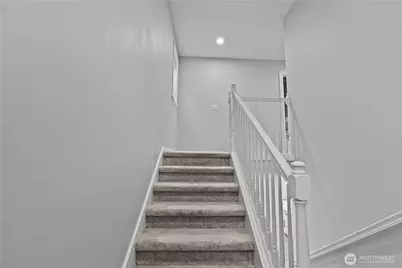 10211 SE 237th Street, Kent, WA 98031 - Photo 24