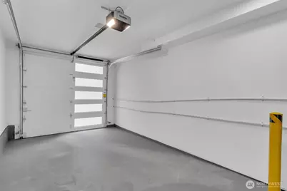 6402 Fauntleroy Way SW, Seattle, WA 98136 - Photo 10