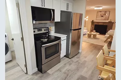 1147 Aberdeen Avenue NE, Renton, WA 98056 - Photo 12