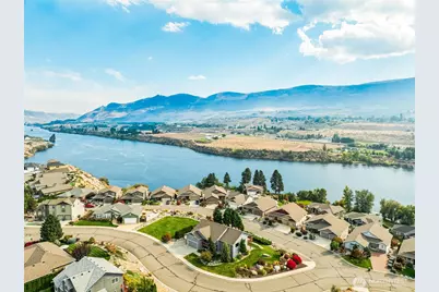 284050 Akamai Way, East Wenatchee, WA 98802 - Photo 2