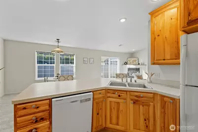 716 SE Songbird Lane, College Place, WA 99324 - Photo 14