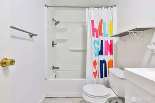 10921 SE 227th Pl, Kent, WA 98031 - Photo 16