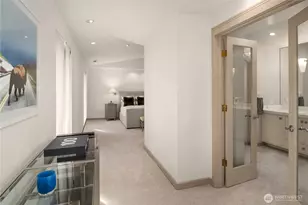 2124 Broadmoor Dr E, Seattle, WA 98112 - Photo 20