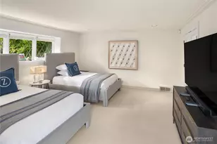 2124 Broadmoor Dr E, Seattle, WA 98112 - Photo 16