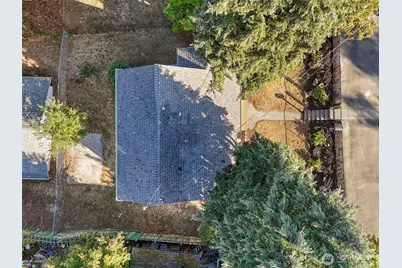 12077 75th Avenue S, Seattle, WA 98178 - Photo 32