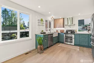 12077 75th Ave S, Seattle, WA 98178 - Photo 10