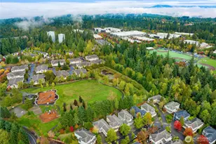 22824 NE 100th Pl, Redmond, WA 98053 - Photo 4