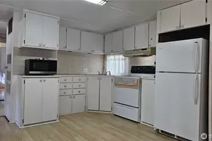 3404 S 182nd Pl, SeaTac, WA 98188 - Photo 12