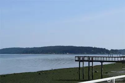 3538 Beach Drive E, Port Orchard, WA 98366 - Photo 26