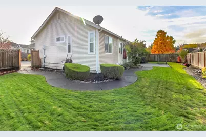 1113 Ofarrell Lane NW, Orting, WA 98360 - Photo 32