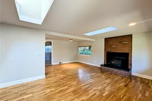 5715 186th Pl SW, Lynnwood, WA 98037 - Photo 2