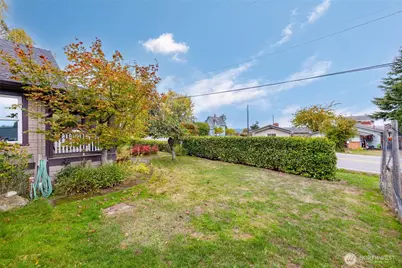 401 NE 9th Street, Coupeville, WA 98239 - Photo 6