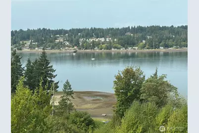 512 E Madrona Parkway, Grapeview, WA 98546 - Photo 2