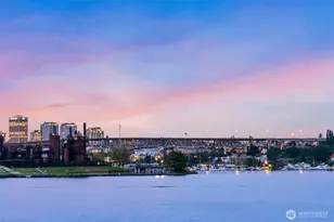 2420 Westlake Ave N, Seattle, WA 98109 - Photo 36