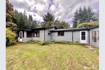 945 US Highway 101, Cosmopolis, WA 98537 - Photo 2