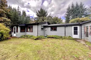 945 US Hwy 101, Cosmopolis, WA 98537 - Photo 2