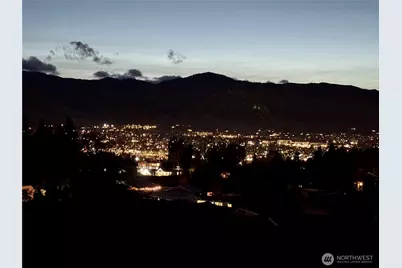 1352 Eastmont Avenue #15, East Wenatchee, WA 98802 - Photo 2