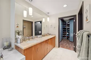 2716 Elliott Ave, Seattle, WA 98121 - Photo 24