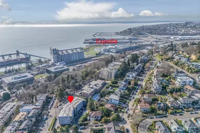 500 W Olympic Place #203, Seattle, WA 98119 - Photo 32