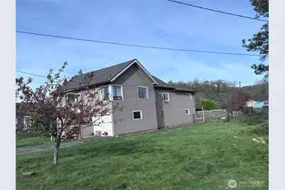 208 E King St, Aberdeen, WA 98520 - Photo 4