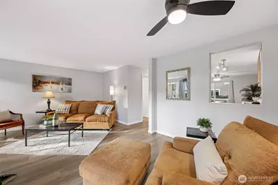 23816 12th Place S #406, Des Moines, WA 98198 - Photo 4