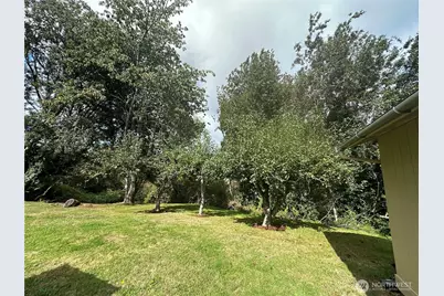 910 Barnhart Street, Raymond, WA 98577 - Photo 6