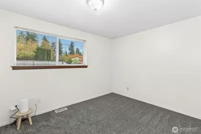 15914 52nd Avenue W, Edmonds, WA 98026 - Photo 20