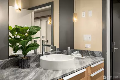 737 Olive Way #1909, Seattle, WA 98101 - Photo 24