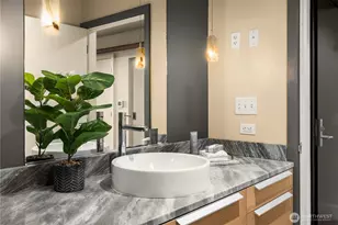 737 Olive Way, Seattle, WA 98101 - Photo 24