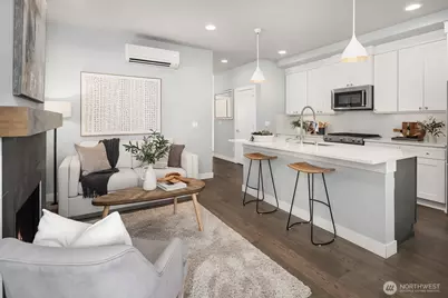 22773 SE 14th Court #10, Sammamish, WA 98075 - Photo 4