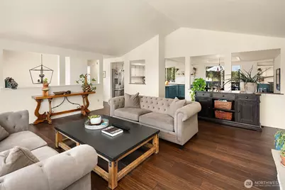 11813 79th Avenue S, Seattle, WA 98178 - Photo 4