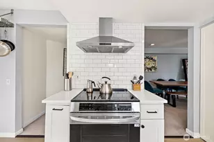 17417 Ashworth Ave N, Shoreline, WA 98133 - Photo 8