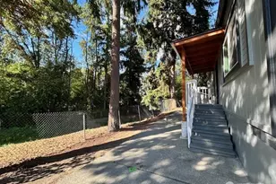 2402 S 370th Pl, Federal Way, WA 98003 - Photo 4