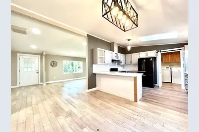 2402 S 370th Place, Federal Way, WA 98003 - Photo 12