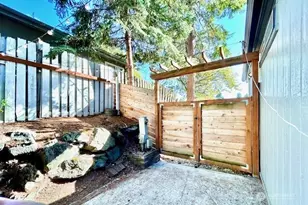 2402 S 370th Pl, Federal Way, WA 98003 - Photo 30