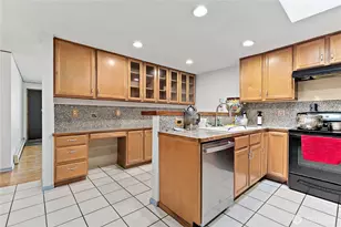 23442 27th Ave S, Des Moines, WA 98198 - Photo 6