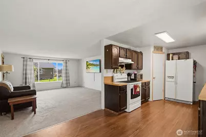 209 W Scott Street, Aberdeen, WA 98520 - Photo 8