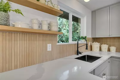 2310 Aberdeen Avenue NE, Renton, WA 98056 - Photo 14