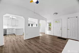 10 E Rose Ln, Shelton, WA 98584 - Photo 14