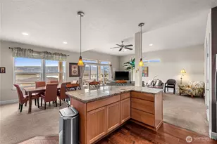 9122 NW Red Hawk Ln, Quincy, WA 98121 - Photo 10