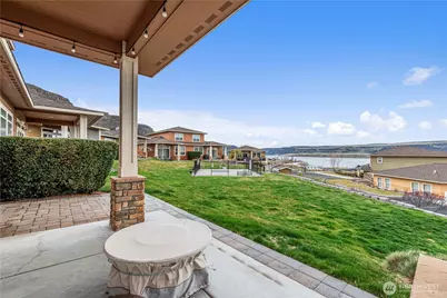 9122 NW Red Hawk Lane #A76, Quincy, WA 98121 - Photo 2