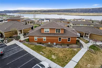 9122 NW Red Hawk Lane #A76, Quincy, WA 98121 - Photo 2